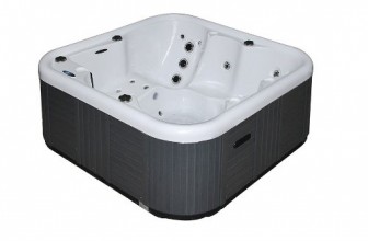 Mallorca Superior Outdoor Whirlpool